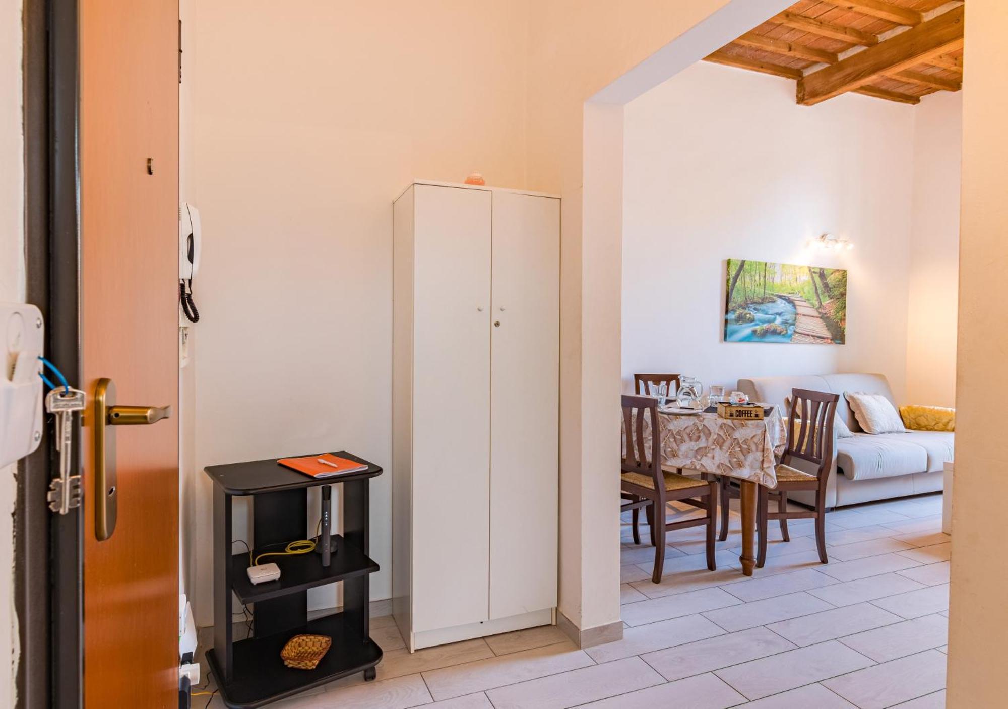 Casa Mya-Relax Al Porto, Wifi Veloce E Clima Apartment Livorno Exterior photo